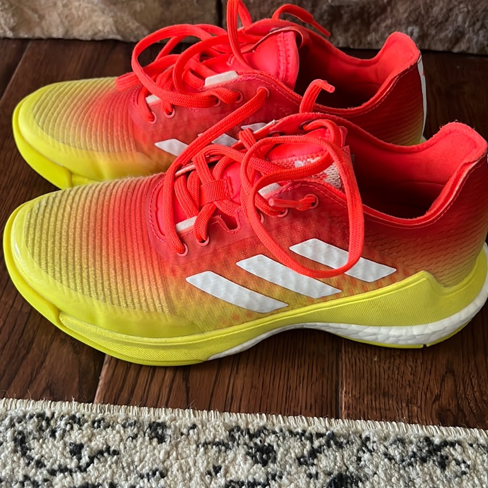 Girls volleyball shoes, Adidas Crazyflight
